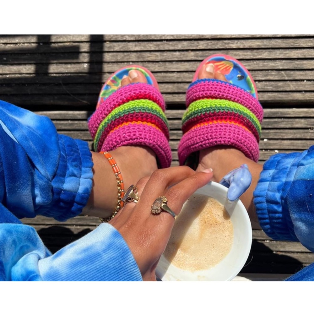 FARM Rio Blue Macaw Crochet Sandals - Picture 11 of 13